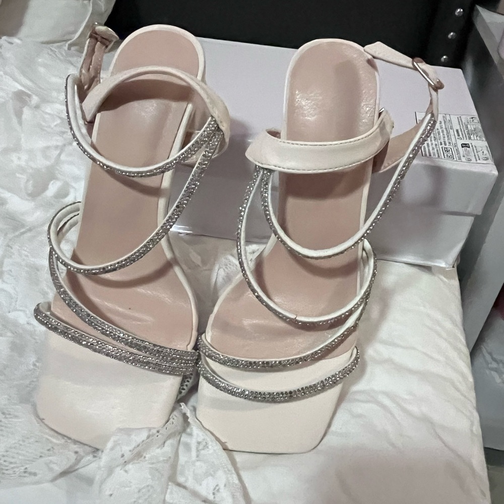 Elegant White Strappy Heels
